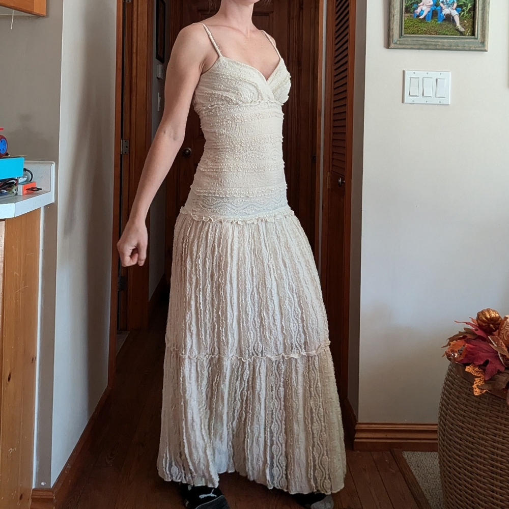Elegant Cream Lace Maxi Dress